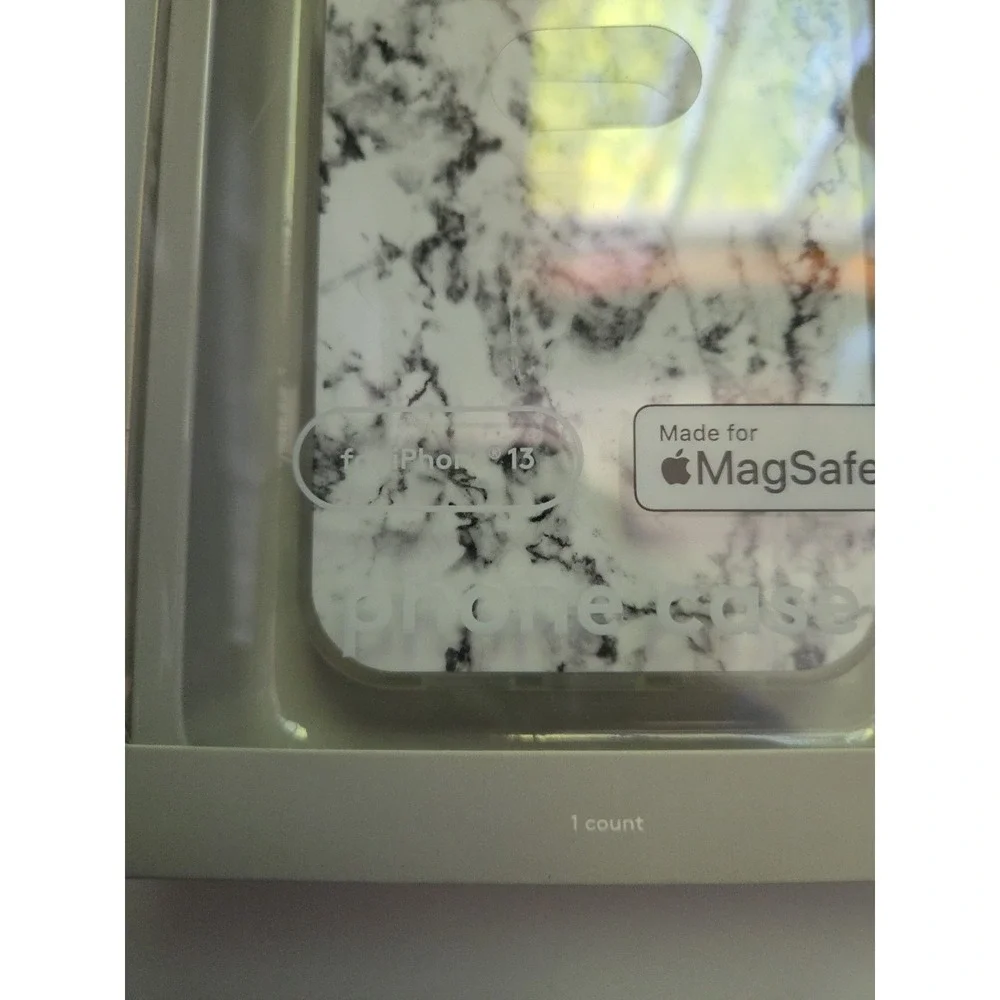 heyday Marble Phone Case For iPhone 13 With MagSafe Hard‎ Shell Brand New